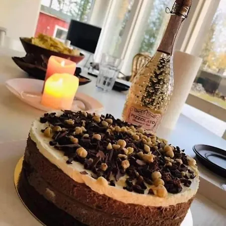 Apartment Modernia Luonnon Keskellae Soderudden