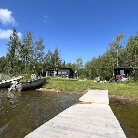Modernia Luonnon Keskellae *