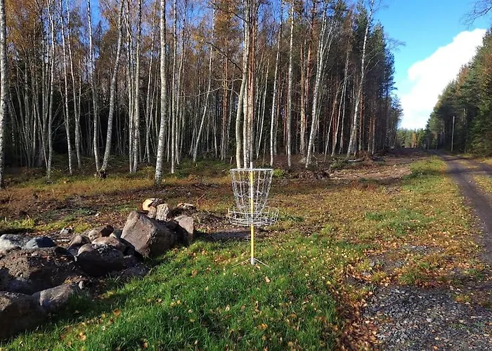 Modernia Luonnon Keskellae Daire