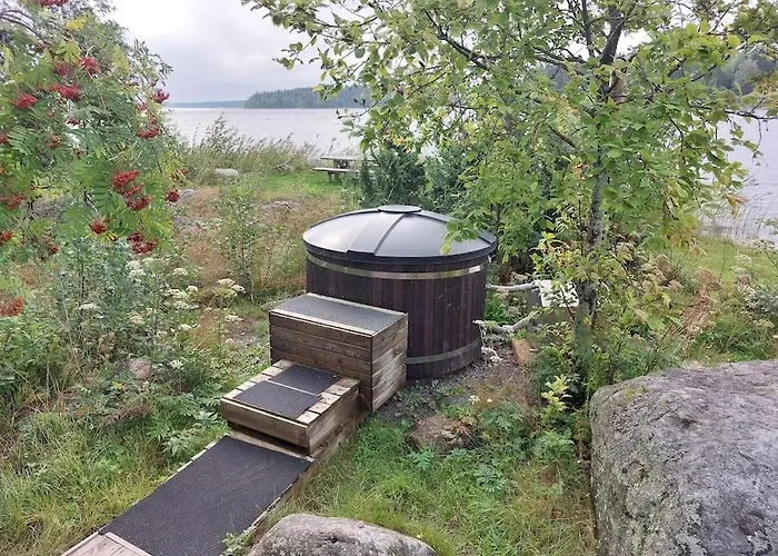 Modernia Luonnon Keskellae Daire